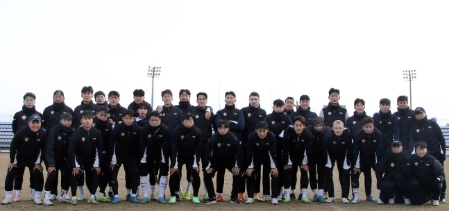 충남아산FC 단체 사진