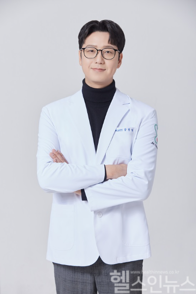 강한길 제이엠가정의학과 합정점 원장