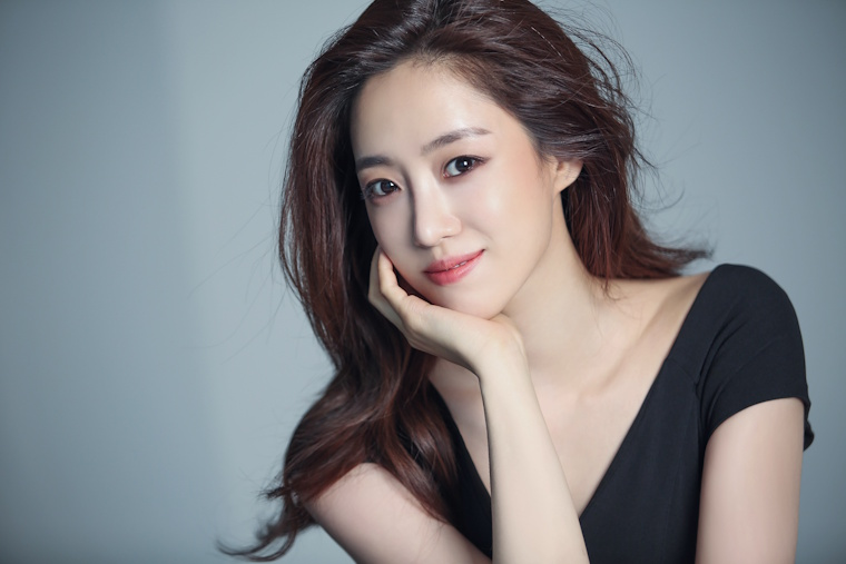 함은정, 드라마 ‘여왕의 집’ 주연 확정…파격 연기 변신 예고