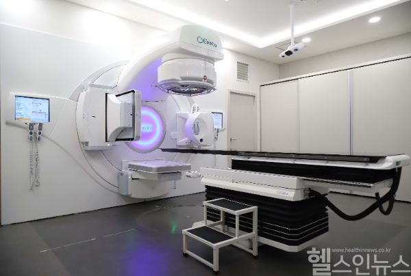 무표식 표면유도 방사선 암치료기 모습 (경상국립대학교병원 제공)