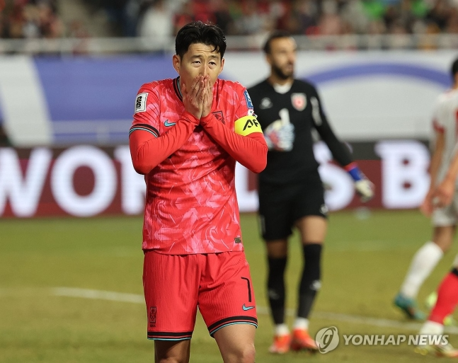 손흥민, 아쉬운 무승부에도 '조 1위 유지할 것'...작은 디테일이 승부 갈라