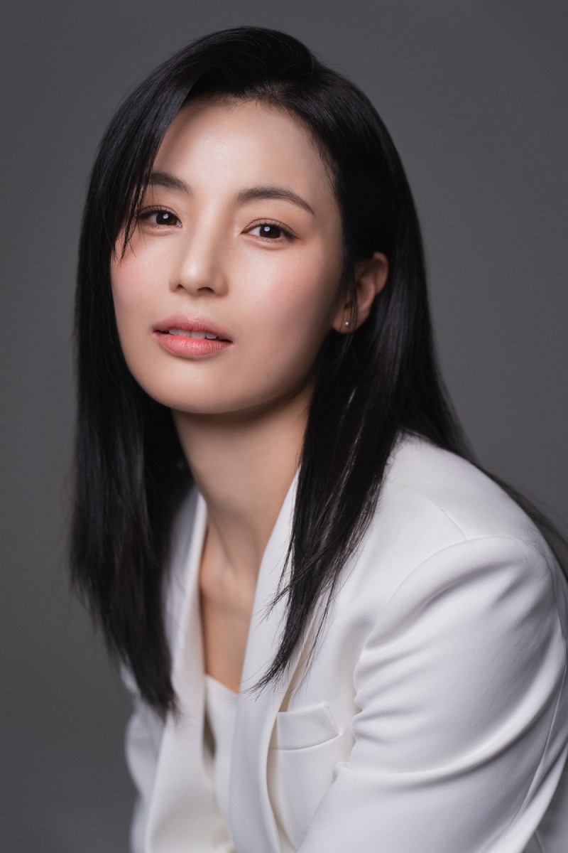 최유라, 남편 김민재 이어 인코드와 전속계약 체결…활발한 활동 예고