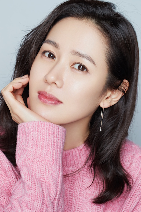 손예진X지창욱X나나, 넷플릭스 ‘스캔들’(가제) 캐스팅 확정…색다른 케미스트리 ‘기대 UP’