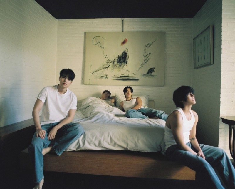 더로즈, 5월 30일 새 EP ‘WRLD’ 발매 확정…장르의 경계 허문 음악 이야기