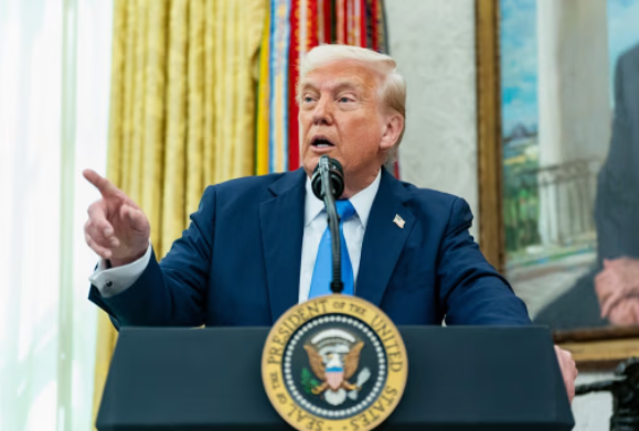 (상보) 트럼프 행정부, 전 세계에 최대 20% 관세 인상 검토 중 - WSJ