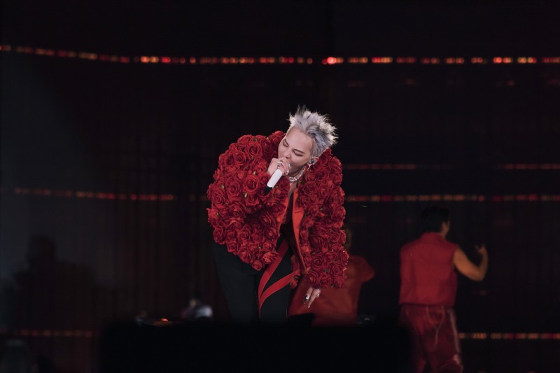 G-DRAGON, 월드투어 한국서 포문…팬들과 가까이 진하게 만난 2시간