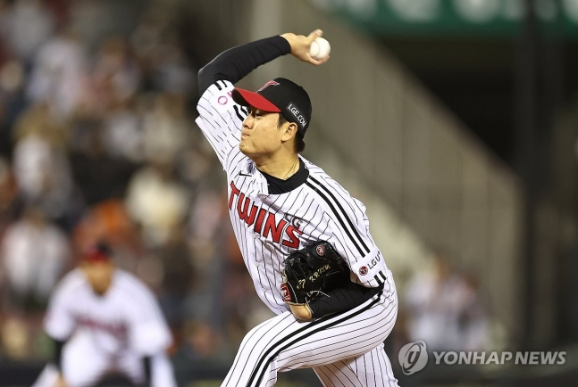 역투하는 김강률