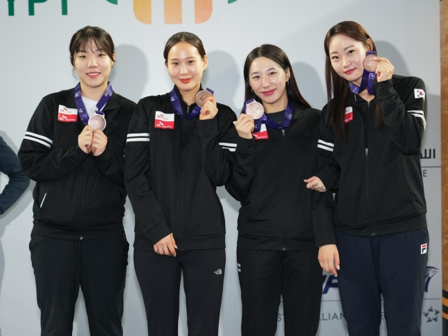 카이로 월드컵 동메달 딴 여자 사브르 대표팀 전하영, 김도희, 김정미, 최세빈