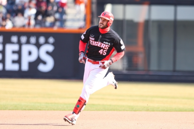 위즈덤의 세 경기 연속 아치, 장타력과 선구안으로 KIA에 활력 불어넣어