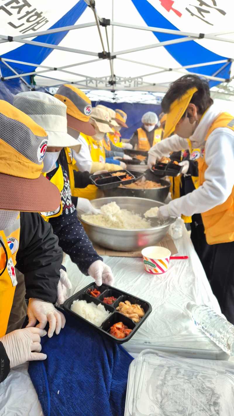 미트리, 산불 피해 주민 위해 자사 제품 1,200개 기부