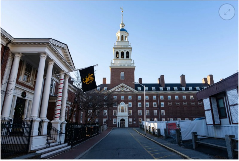 약 90억달러에 달하는 연방정부 지원금 중단 위기에 몰린 하버드대 전경. 사진=월스트리트저널