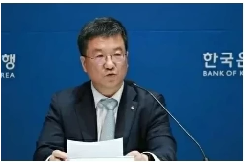 (상보) 김웅 한은 부총재보 "향후 근원물가 1%대 후반 오름세 지속..물가 목표수준 근방서 안정기조 전망"