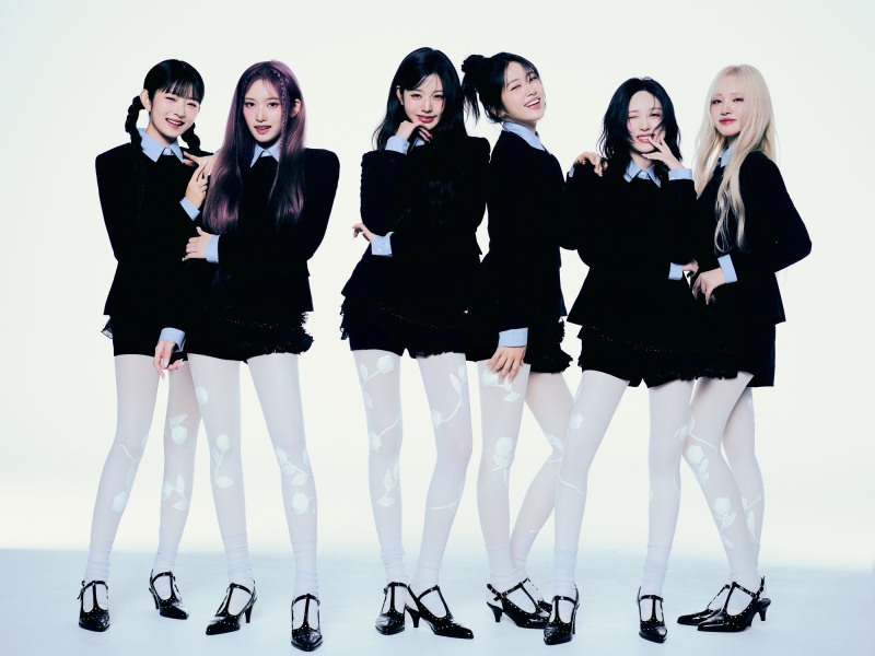 아이브, 3월 브랜드평판 5관왕→글로벌 차트도 석권…'대세 of 대세'