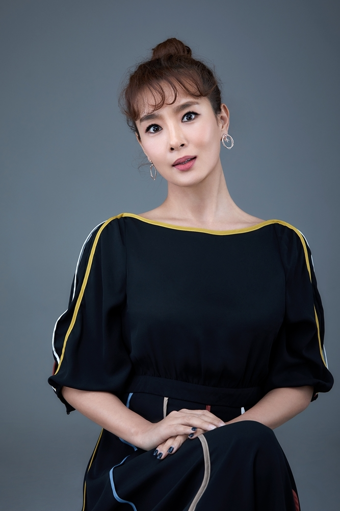 김원희, 웹예능 ‘형, 수다’ 메인 MC 발탁…형사들과 불꽃토크 예고