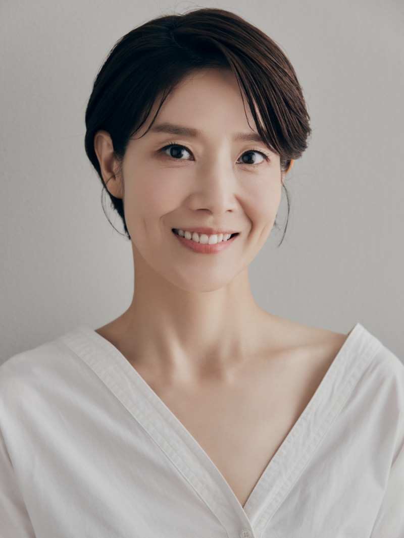 양소민의 눈부신 행보…연극 ‘디 이펙트’로 화려한 컴백