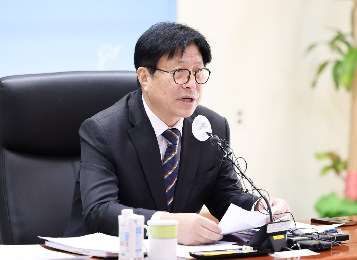 “청렴 정책 강화...전자칠판 관련 비위행위 엄중 대응”