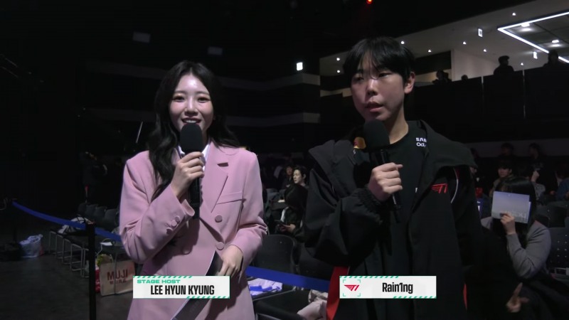 T1 '레이닝' 김종명(오른쪽)(출처=대회 실황 캡쳐).