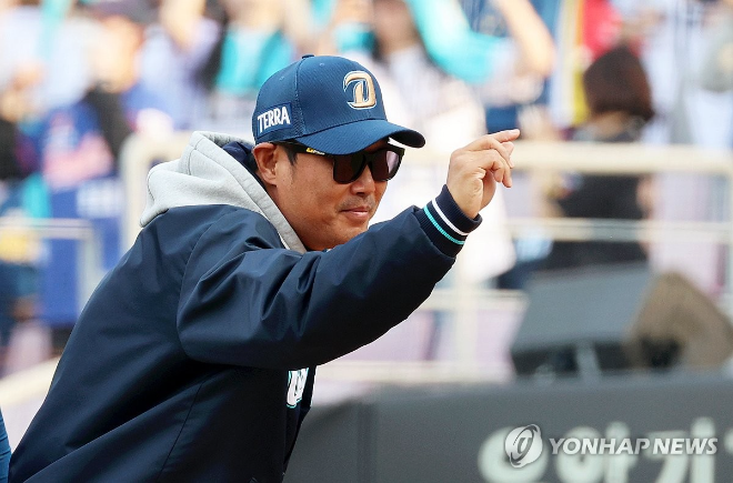 NC 다이노스 이호준 감독