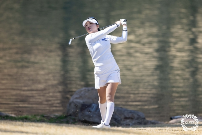 이예원의 아이언샷.