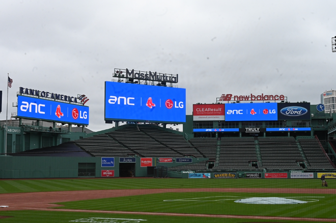 미국 매사추세츠주 보스턴 레드삭스 홈 구장에 LG전자 상업용 디스플레이가 설치된 모습 ⓒLG전자