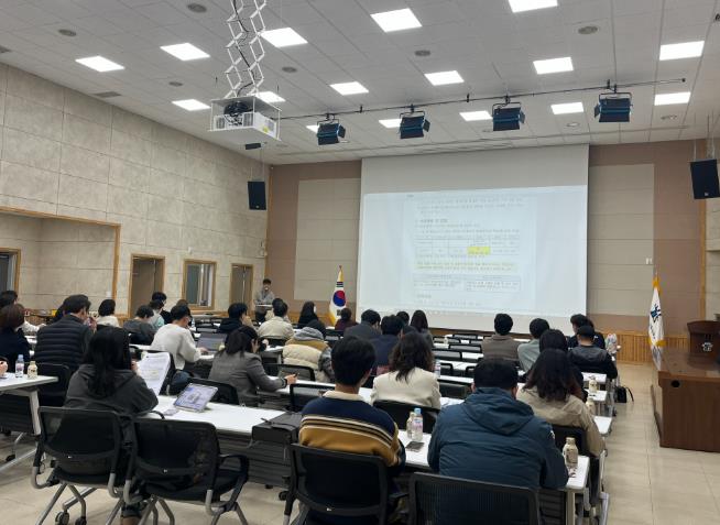 충주교육지원청, 미래 맞춤형 교육정보화 조성을 위한 학교 담당자 설명회 개최