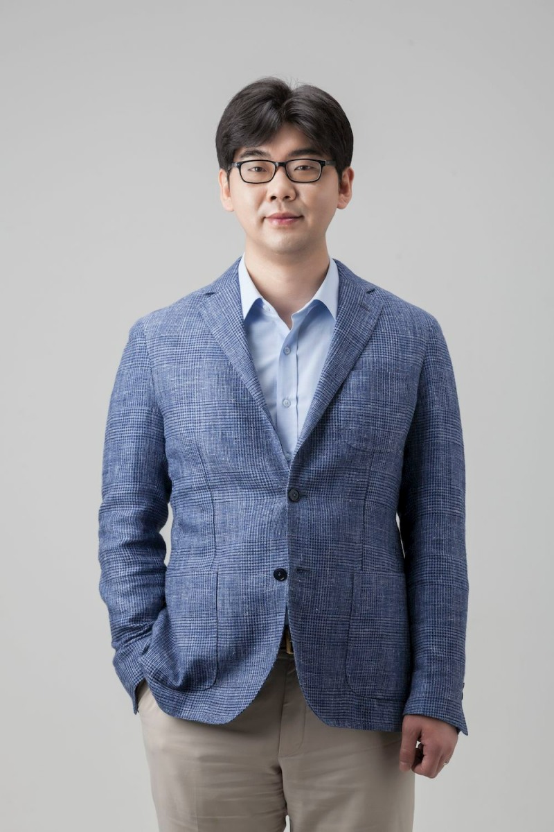 ‘청년과 함께 미래 준비’ 두나무 송치형 회장... 가상자산 교육 선도