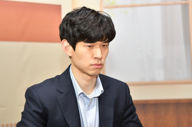 이지현 9단이 맥심커피배에서 우승했다.