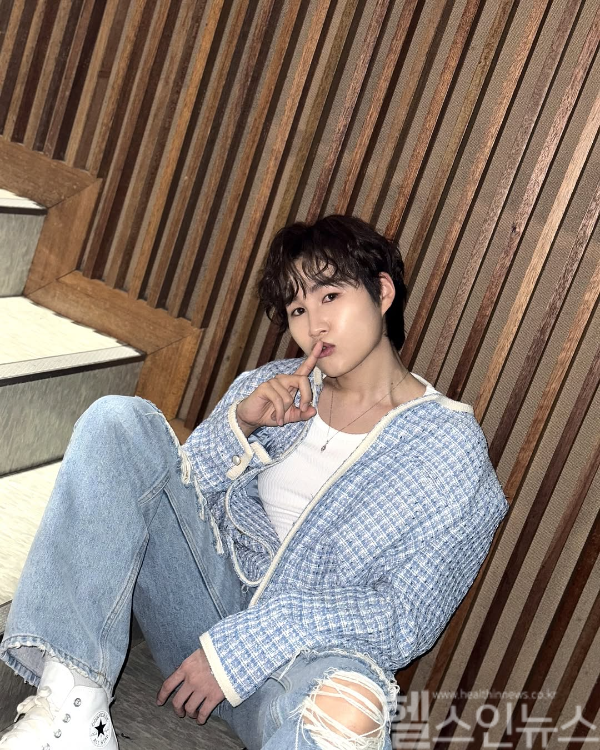 가수 김희재 (출처: 공식SNS)