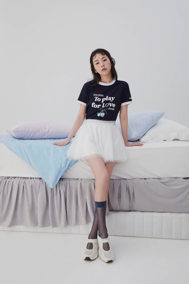 디아도라, 발레코어 스타일 ‘발레토 슈즈’ 출시 및 배우 안소희 화보 공개!