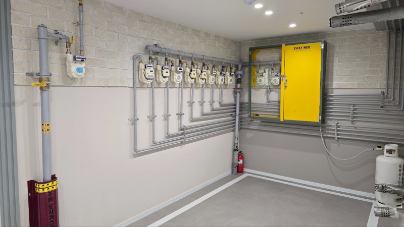 업무 현장과 동일하게 구축해 놓은 트레이닝 센터 내경