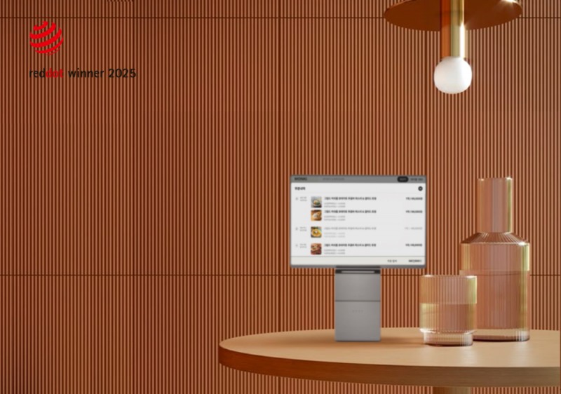 프리미엄 인테리어와 조화를 이룬 먼키 테이블오더