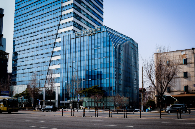 홀트아동복지회는 올해 창립 70주년을 맞아 뜻깊은 생일을 맞이하는 5곳 산하시설과 함께 그 동안의 여정을 돌아보고 앞으로의 새로운 도약을 다짐하는 시간을 갖는다.