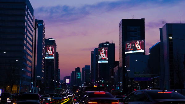 엠페이스, 도산공원 옥외광고 숏폼 영상 500만 뷰 기록