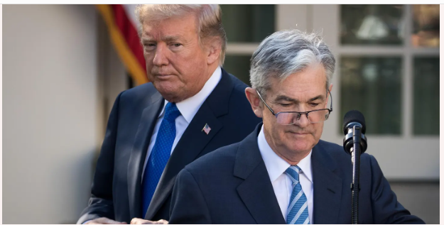 (상보) 트럼프, 파월 축출 논의...연준 차기 의장으로 케빈 워시 전 이사 검토 - WSJ