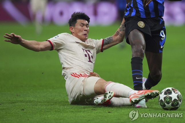 뮌헨의 수비수 김민재