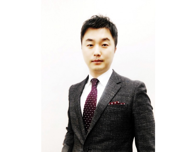 훈샘국어학원장 강훈