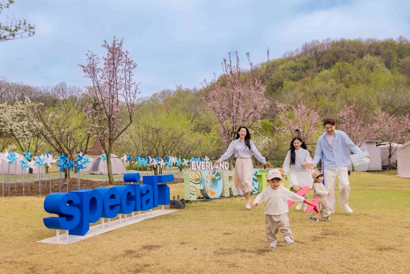 SKT, 장기 고객에 '숲캉스' 혜택 제공