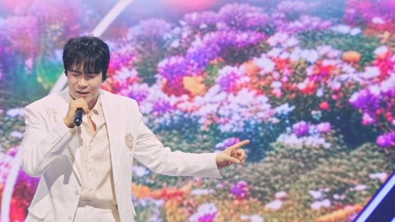 에녹, ‘방송+콘서트+광고+행사’ 종횡무진 활약…뜨거운 러브콜 쇄도