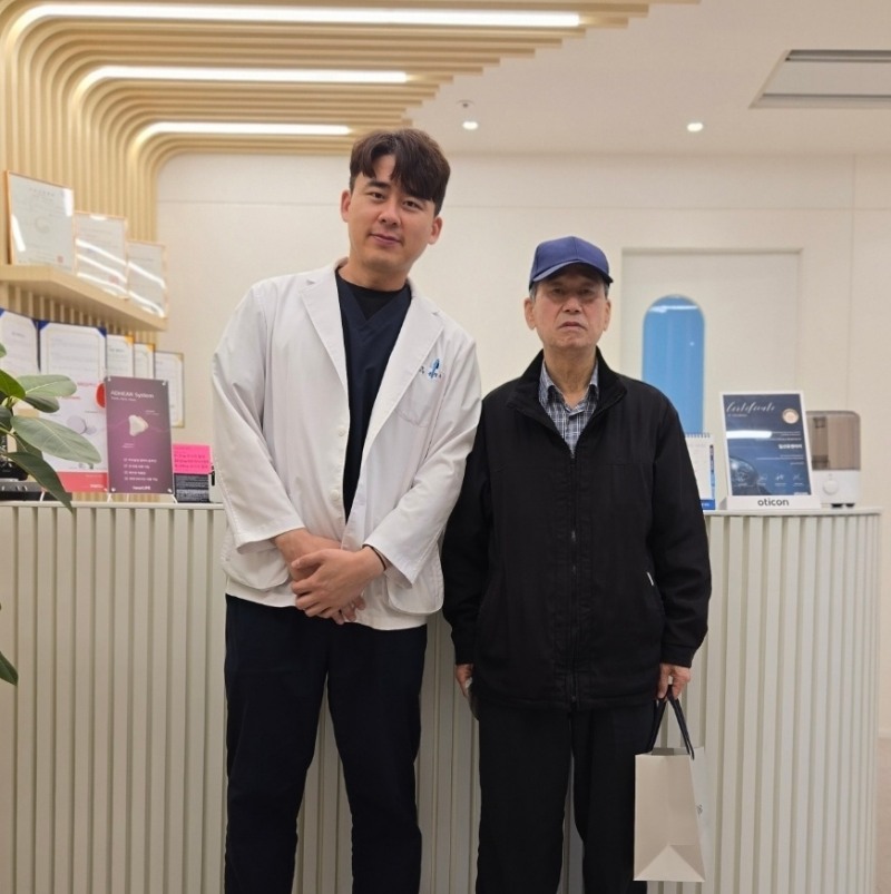 보청기 전문 유앤아이히어링 일산 본점, 고양시대화노인복지관에 제18회차 보청기 기증