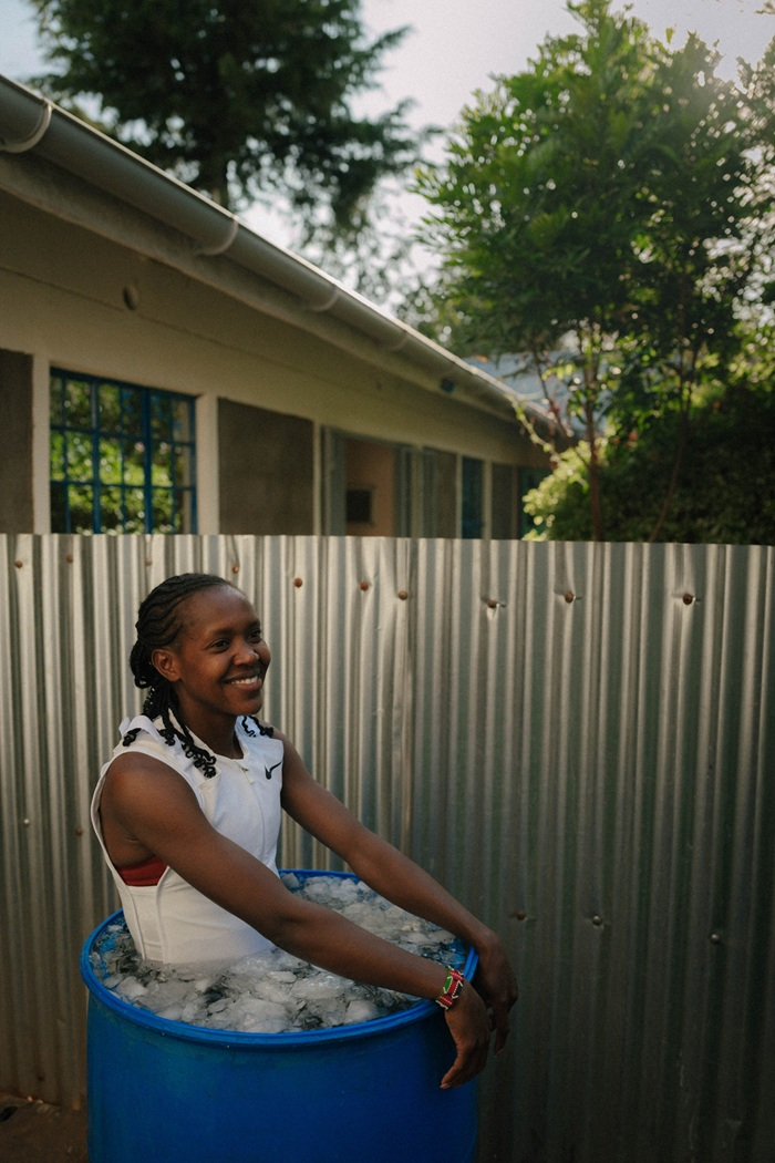 나이키, 여성 최초 1마일 4분 돌파에 도전하는 ‘브레이킹 4’ 발표