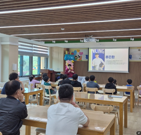 휠체어펜싱 국가대표 초청하여 장애인식개선 강연