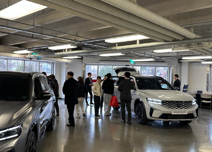 르노코리아, 이번 주말 코스트코 일산점에서 그랑 콜레오스 특별 전시 행사 진행