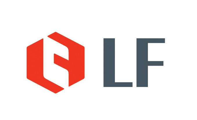 LF가 자원 순환과 나눔의 가치를 실천하기 위해 ‘헌옷줄게 새옷다오’ 캠페인을 전국 백화점 아울렛에서 진행한다. (LF 제공)