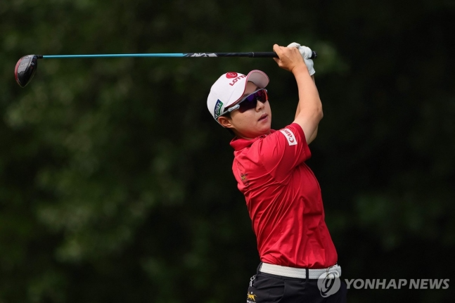 '파5홀에서만 3개 버디' 김효주, LPGA 셰브론 챔피언십 2R 단독 선두 1타 차 공동 2위... 11년 만의 메이저 우승 도전