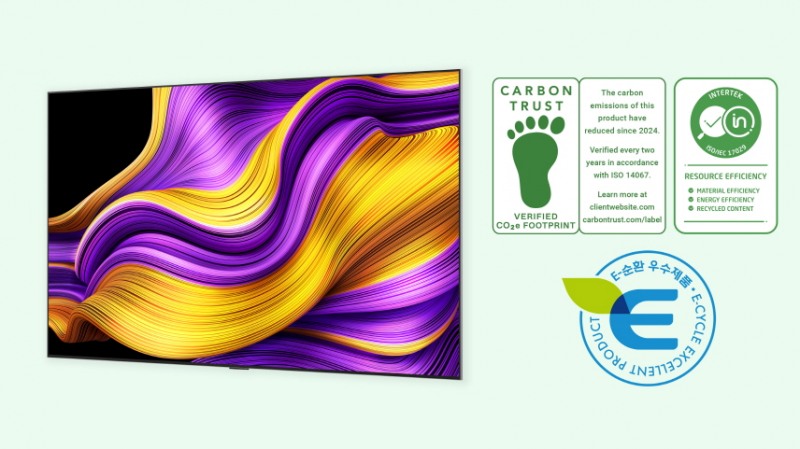 LG전자는 최근 프리미엄 TV의 대표주자인 2025년형 올레드 TV 신제품에 대해 영국 비영리 인증기관 카본트러스트의 ‘탄소발자국(Carbon Footprint)’ 인증을 받았다.