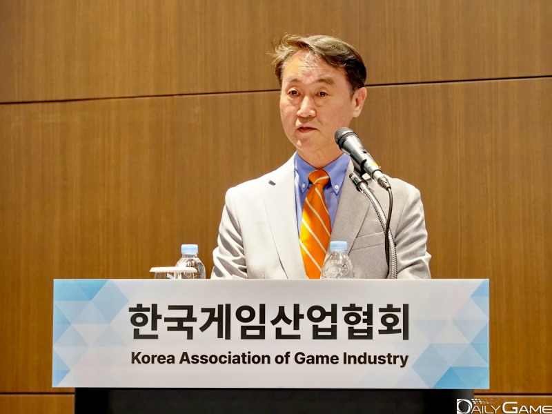 게임산업협회 조영기 신임 회장이 연결-소통-협력으로 신뢰와 기대에 부응하겠다 약속했다.