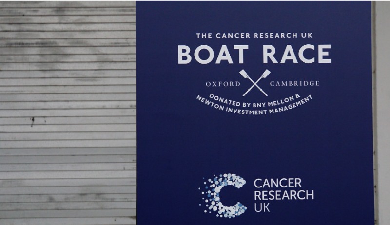 옥스포드와 케임브리지 조정 라이벌전 포스터.