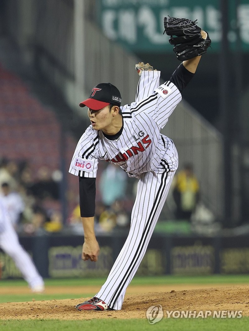 침체기 LG에 피어난 희망, 20세 김영우의 놀라운 도약