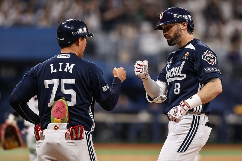 두산 제이크 케이브