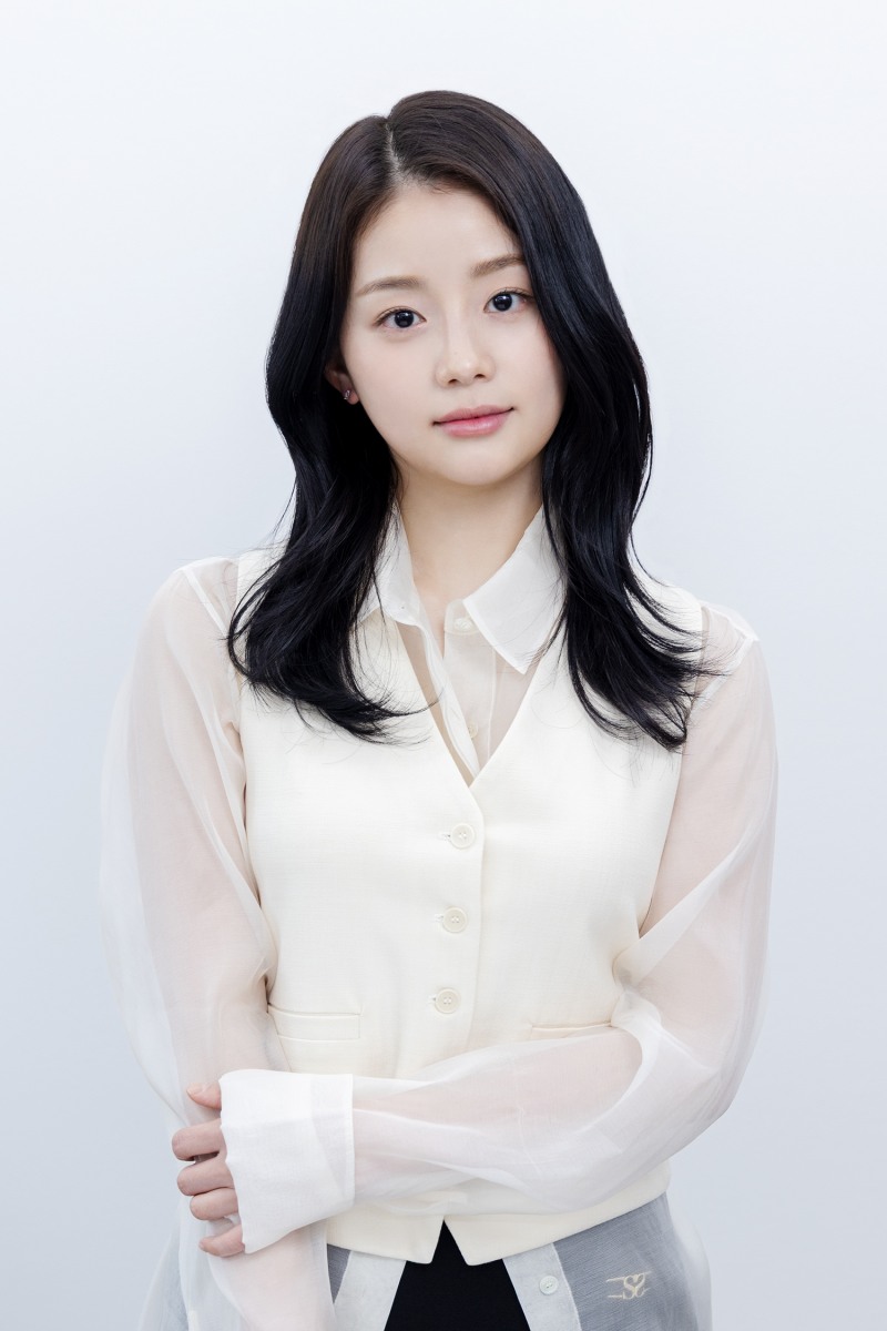 채서안, 블리츠웨이엔터테인먼트와 전속계약 체결…‘폭싹 속았수다’ 글로벌 열풍 타고 도약